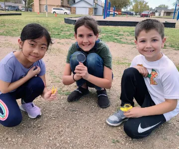 3 children playing